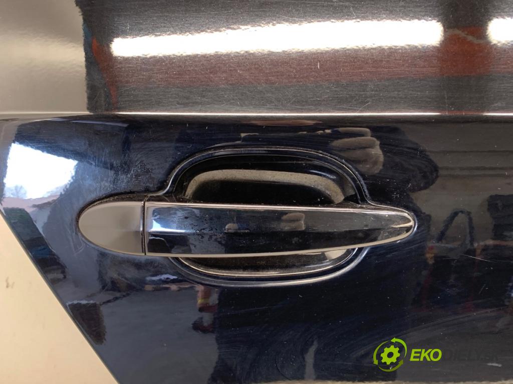 BMW E61 Kombi 2006 110 kW 520 d 1995 dveře pravý zadní část 668