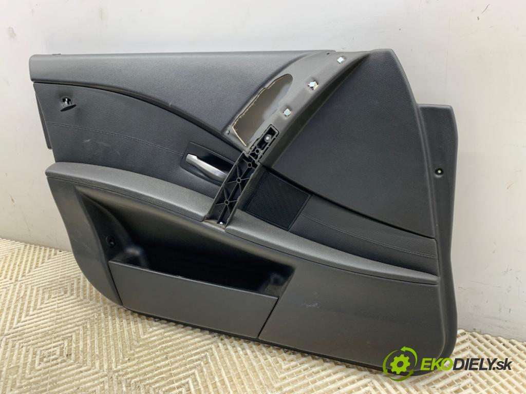 BMW E61 Kombi 2006 110 kW 520 d 1995 čalúnenie Dvere ľavy predný