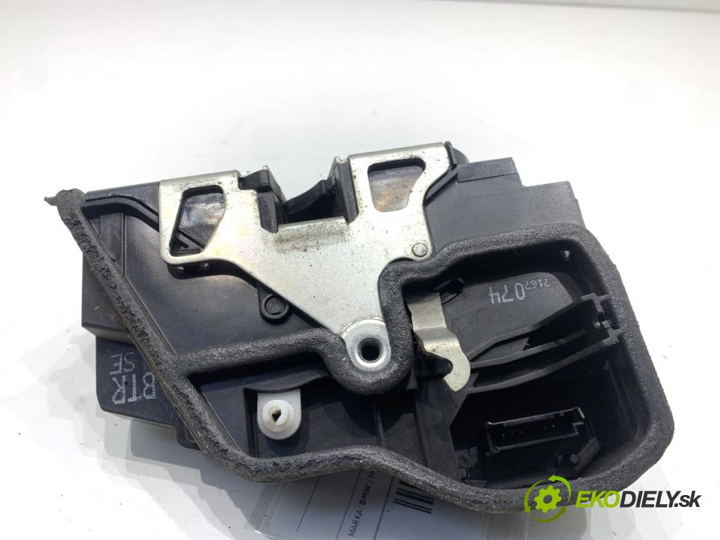 BMW E61 Kombi 2006 120 kW 520 d 1995 zámok Dvere pravy predný 7167074