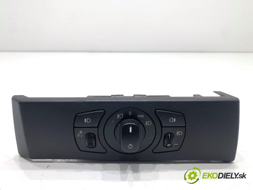 BMW E61 Kombi 2006 120 kW 520 d 1995 Spínač svetiel 6953741