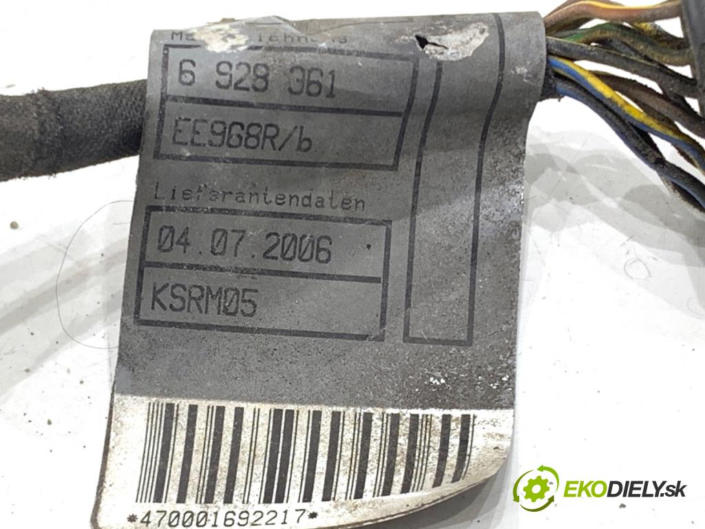 BMW E61 Kombi 2006 120 kW 520 d 1995 káblovačka PDC přední část 6928361
