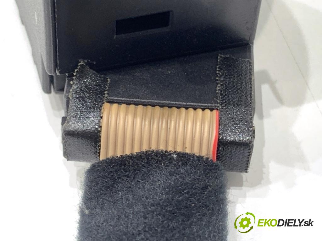 BMW E61 Kombi 2006 120 kW 520 d 1995 spinačka 6954722 (Spínacia skrinka)