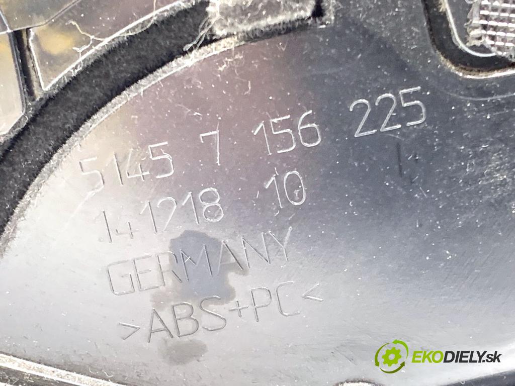 BMW E61 Kombi 2006 120 kW 520 d 1995 Priehradka, kastlík volantu