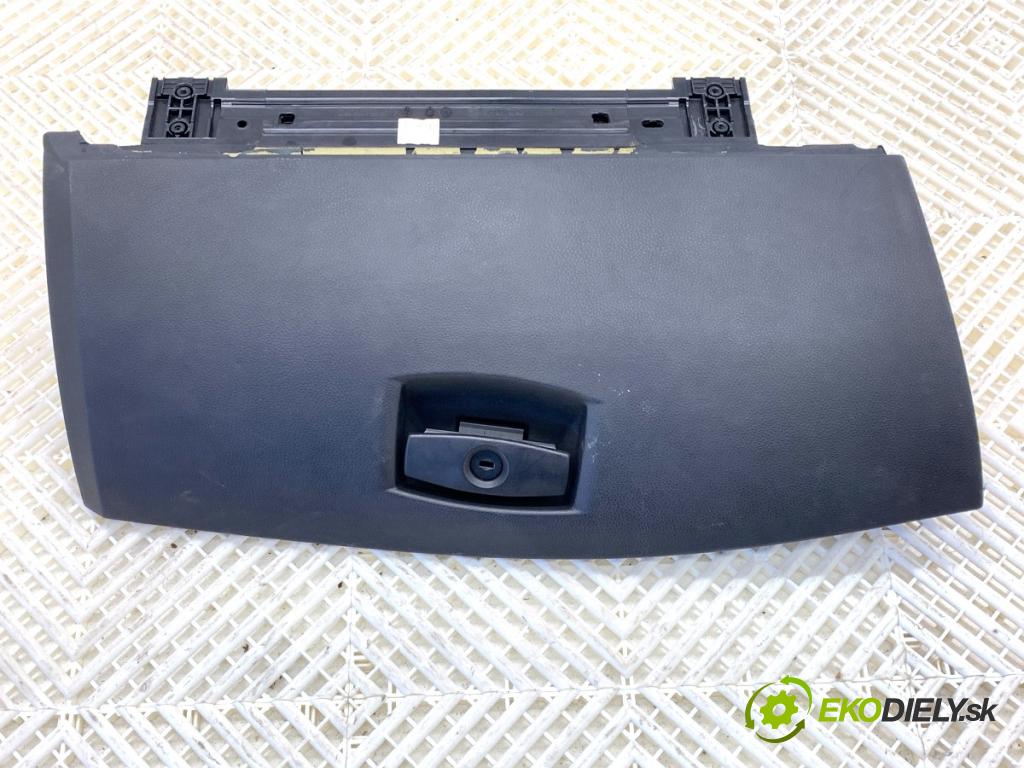 BMW E61 Kombi 2006 120 kW 520 d 1995 přihrádka kastlík spolujezdce 7063515 (Přihrádka (kastlík))