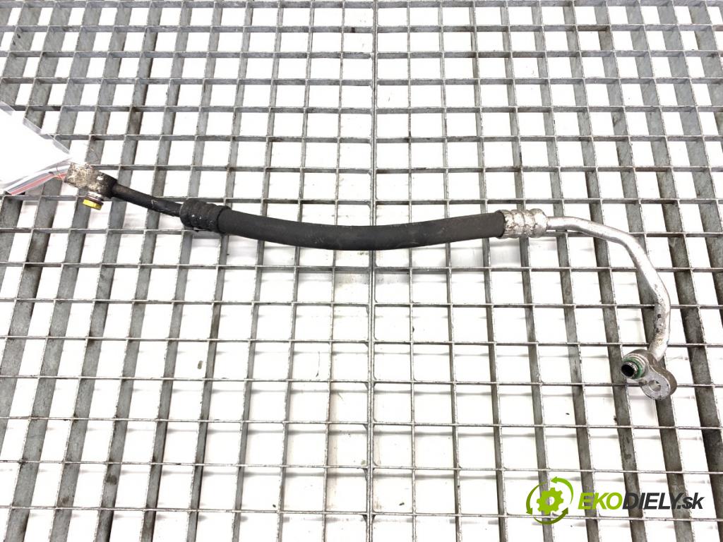 BMW E61 Kombi 2006 120 kW 520 d 1995 rúrka klimatizace  (Trubka klimatizace)