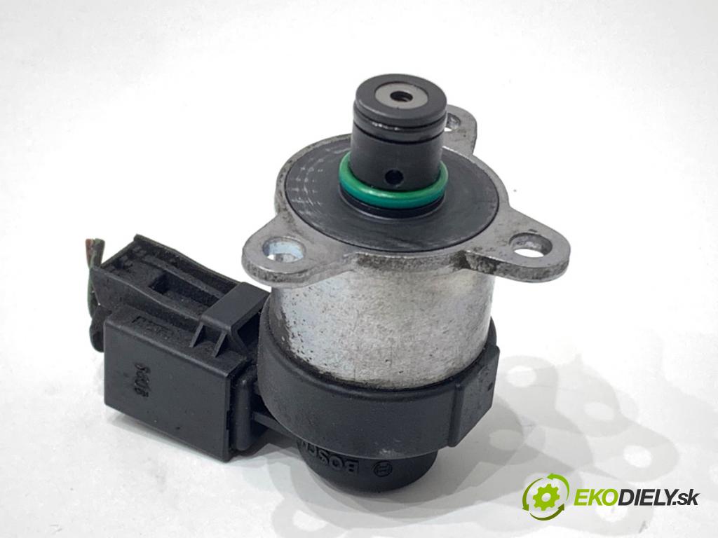 BMW E61 Kombi 2006 120 kW 520 d 1995 Regulátor tlaku paliva  (Palivový systém ostatní)