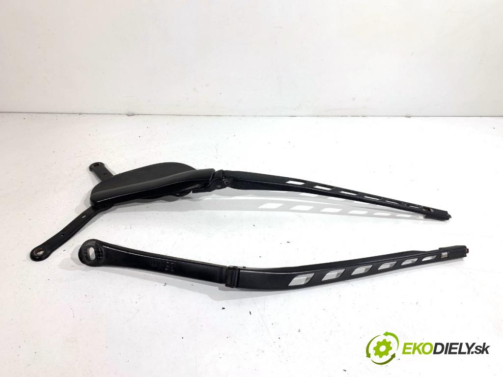 BMW E61 Kombi 2006 120 kW 520 d 1995 Rameno stierače predný 7035103