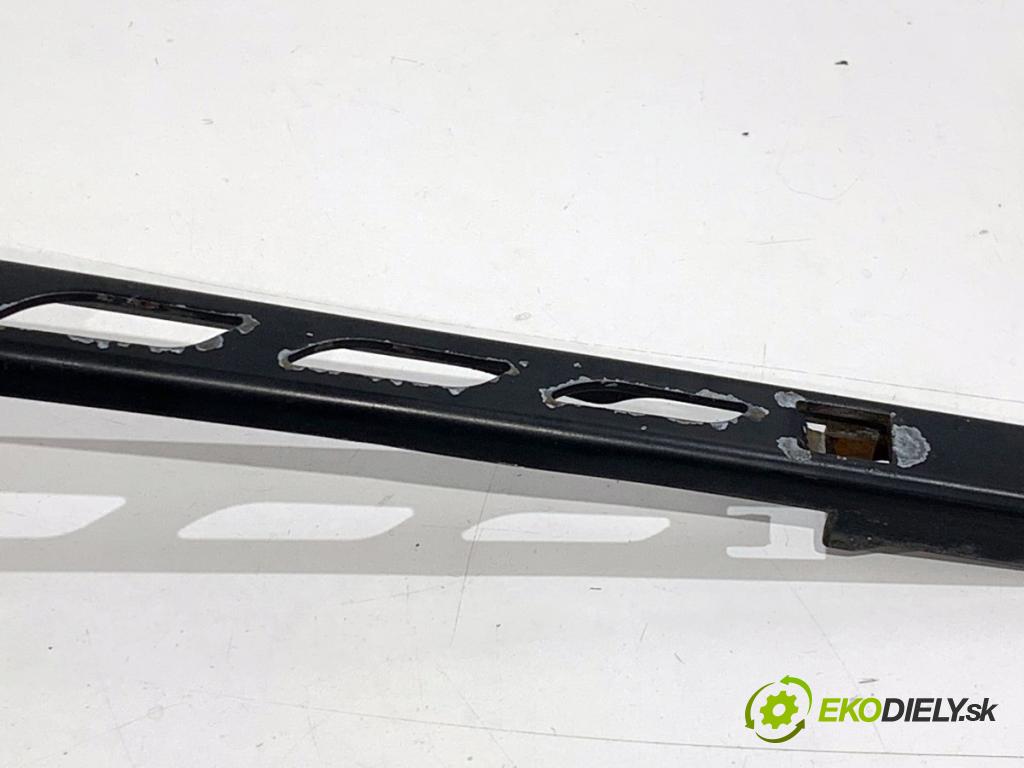 BMW E61 Kombi 2006 120 kW 520 d 1995 Rameno stierače predný 7035103