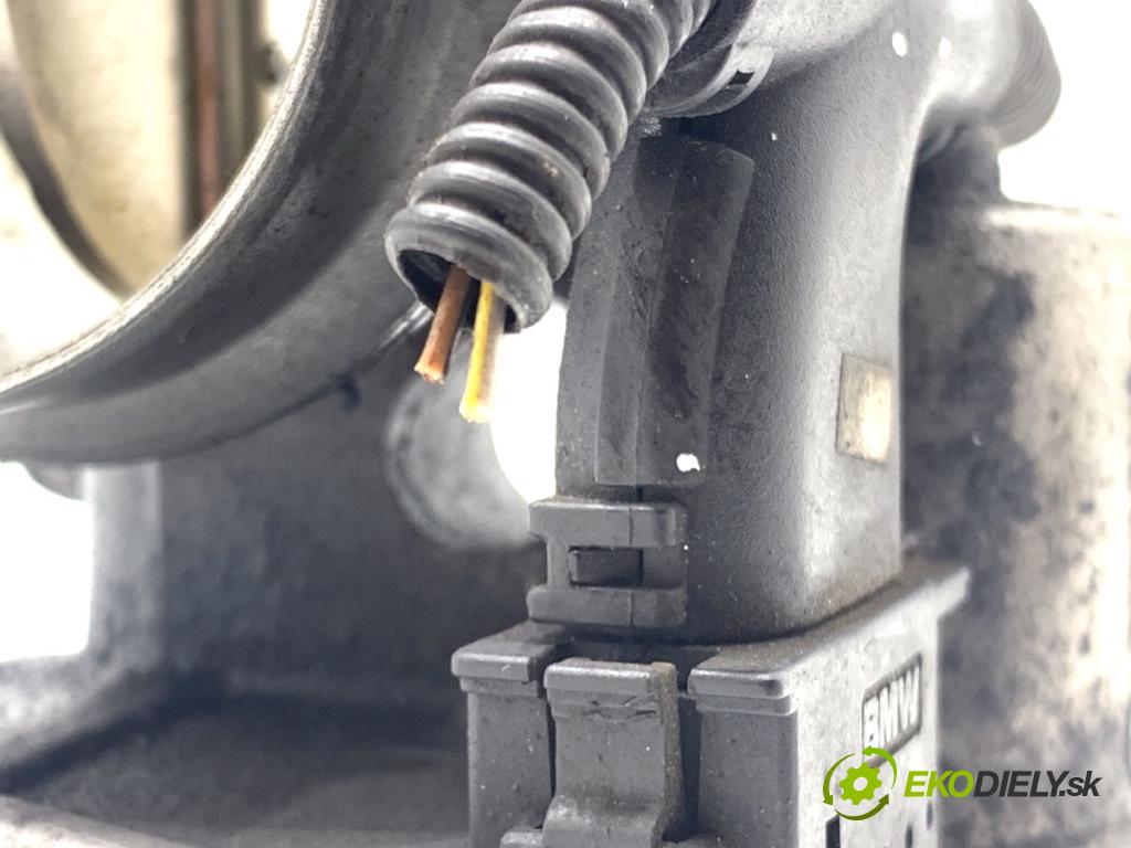 BMW E61 Kombi 2006 120 kW 520 d 1995 Škrtiaca klapka  (Škrtiaca klapka)