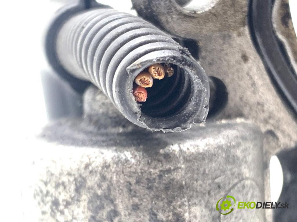 BMW E61 Kombi 2006 120 kW 520 d 1995 Škrtiaca klapka  (Škrtiaca klapka)