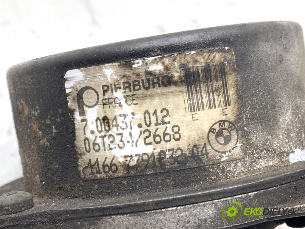 BMW E61 Kombi 2006 120 kW 520 d 1995 pumpa vakuová 7791232