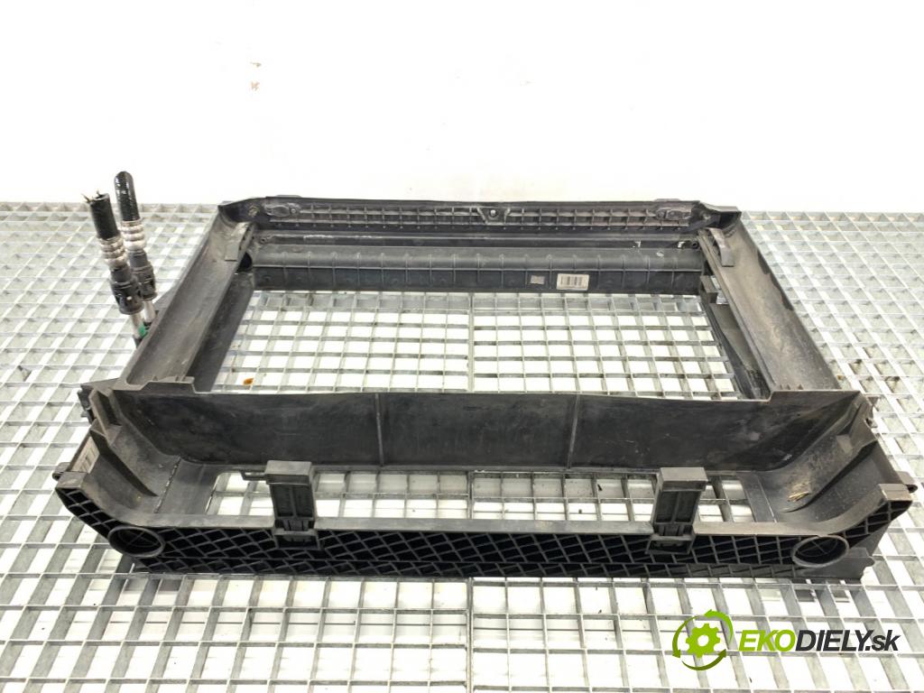 BMW E61 Kombi 2006 120 kW 520 d 1995 Držiak predný 7800989 (Výstuha predná)