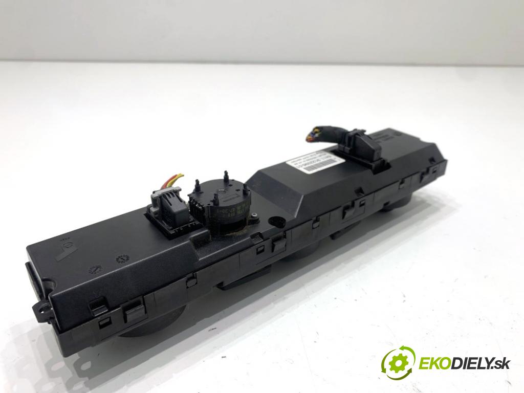 BMW E61 Kombi 2006 120 kW 520 d 1995 Panel ovládania kúrenia 9122396 (Prepínacie páčky pod volantom)