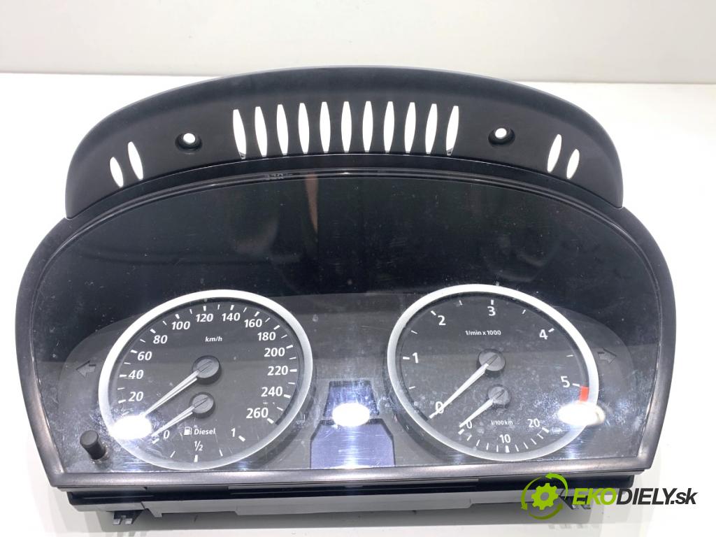 BMW E61 Kombi 2006 120 kW 520 d 1995 prístrojovka 9135253 (Přístrojová deska)