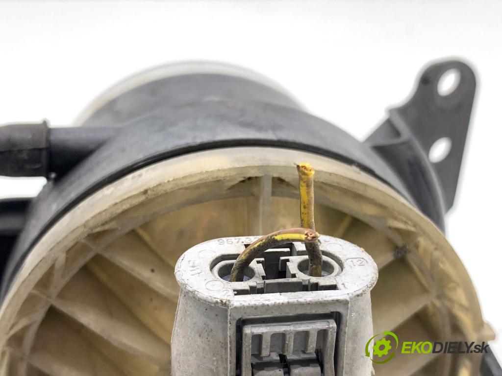 BMW E61 Kombi 2006 120 kW 520 d 1995 Hmlové svetlo, hmlovka pravy predný 6910792