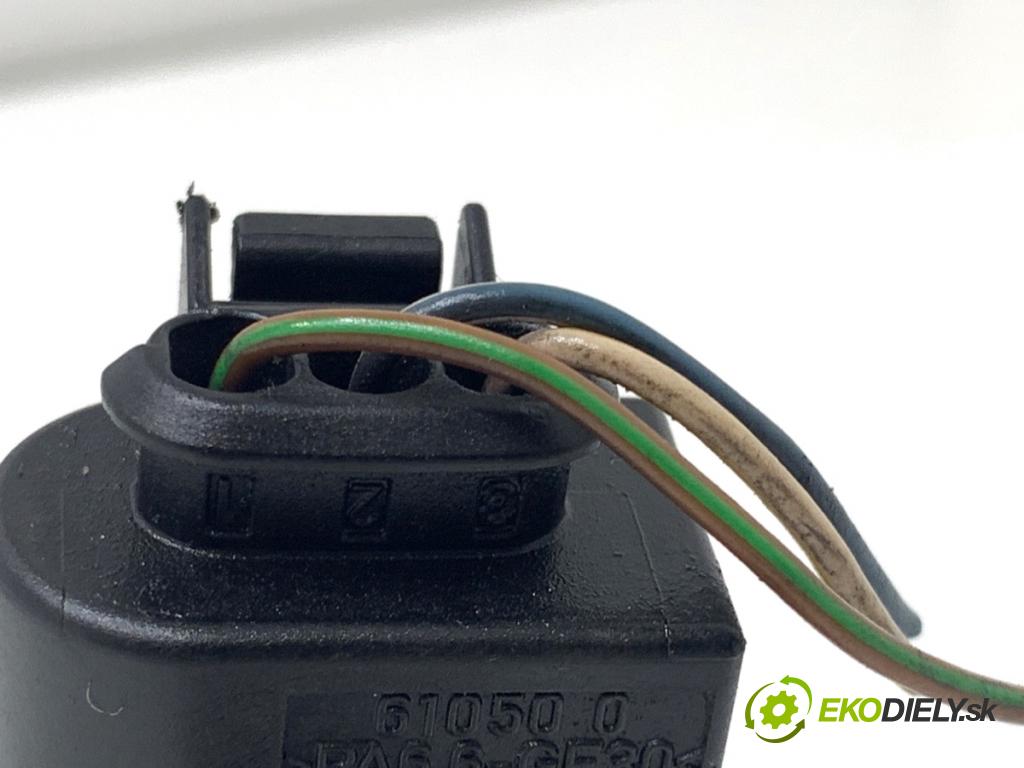 BMW E61 Kombi 2006 120 kW 520 d 1995 Snímač tlaku paliva 0281002497 (Snímač)