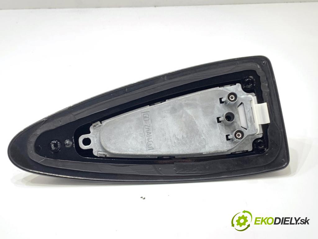 BMW E61 Kombi 2006 120 kW 520 d 1995 ANTENA 6957344