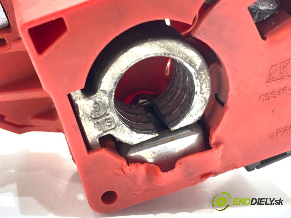 BMW E61 Kombi 2006 120 kW 520 d 1995 svorka plus 6989782