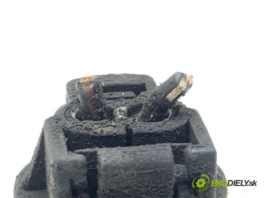 BMW E61 Kombi 2006 120 kW 520 d 1995 Snímač ENERGETICKÉ KROKY: (Snímač)