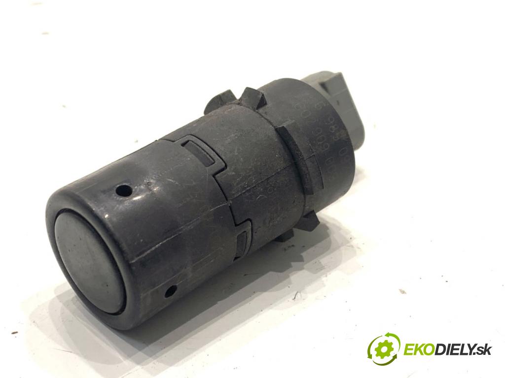 BMW E61 Kombi 2006 120 kW 520 d 1995 Snímač PDC 6989092