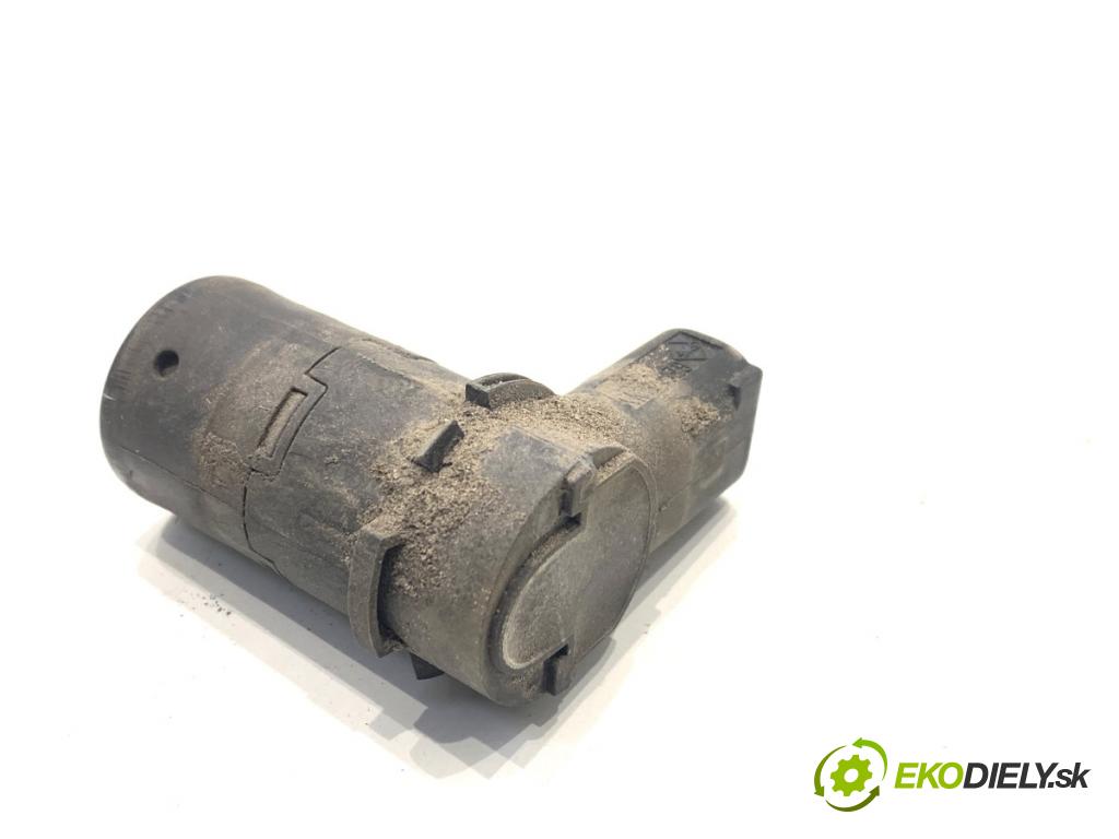 BMW E61 Kombi 2006 120 kW 520 d 1995 Snímač PDC 6989075