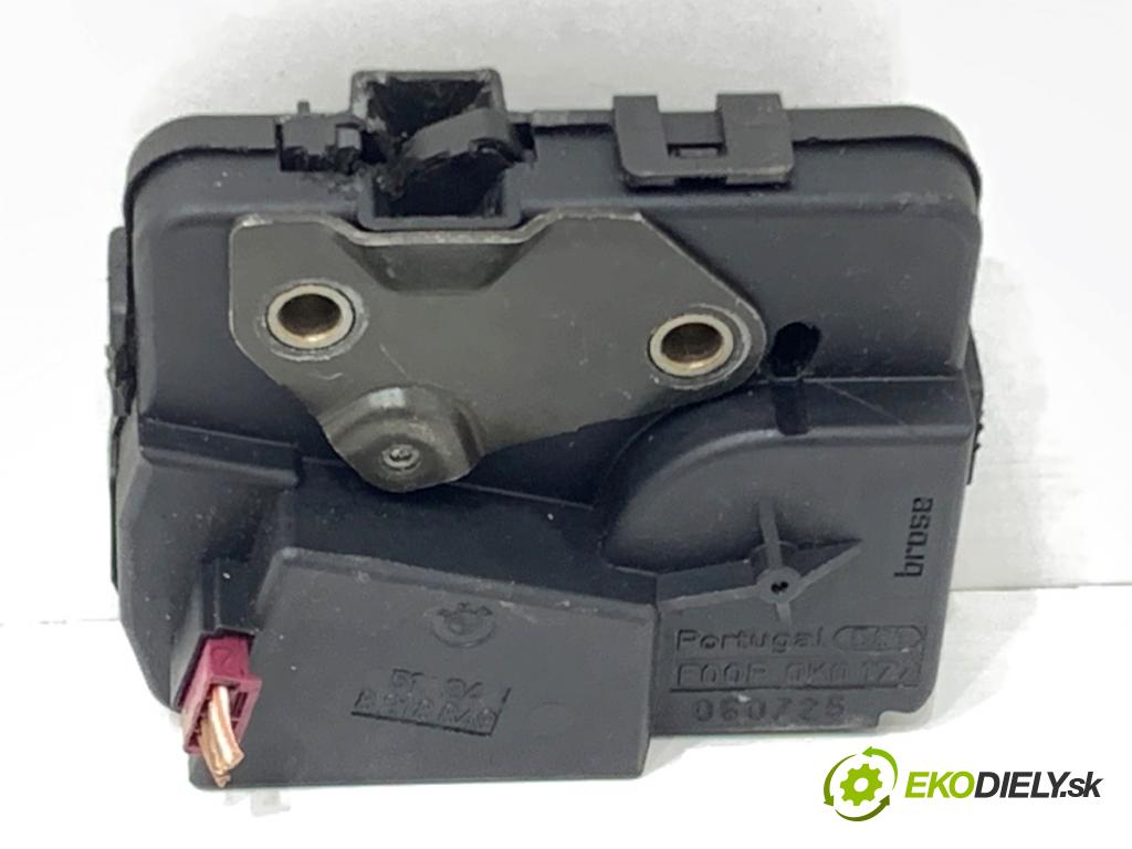 BMW E61 Kombi 2006 120 kW 520 d 1995 zámok dveří zadní část 8218849