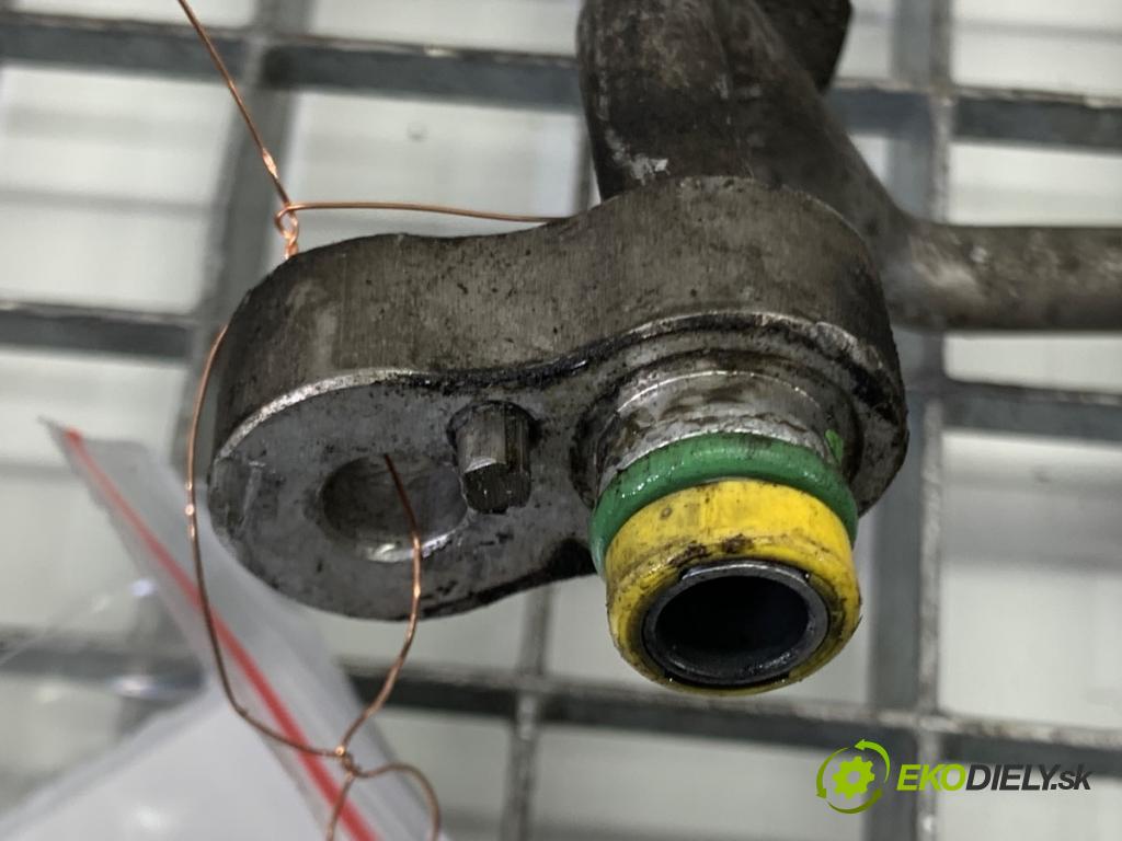 BMW E61 Kombi 2006 120 kW 520 d 1995 rúrka klimatizácie  (Rúrka klimatizácie)