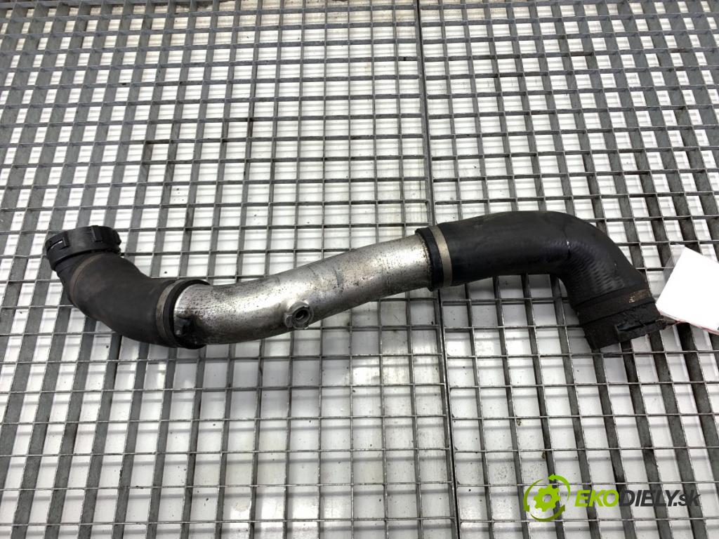 BMW E61 Kombi 2006 120 kW 520 d 1995 Rúra vzduchu 7790090