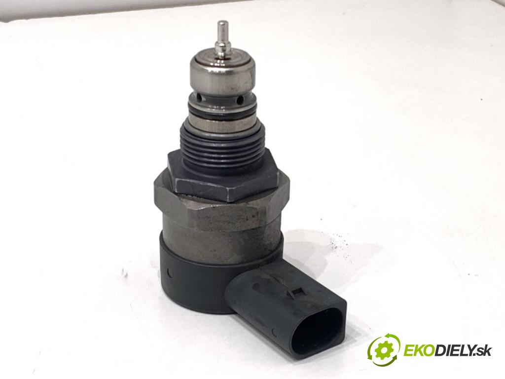 BMW E61 Kombi 2006 120 kW 520 d 1995 Regulátor tlaku paliva 0281002481 (Palivový systém ostatní)