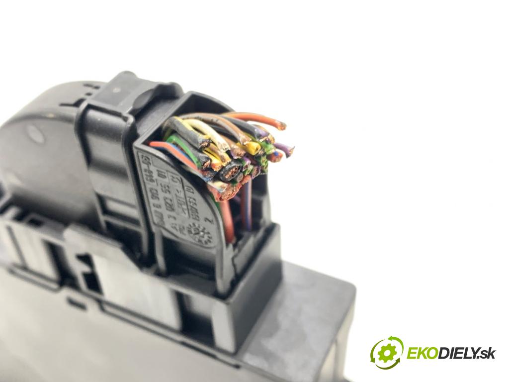 BMW E61 Kombi 2006 120 kW 520 d 1995 Modul ECU 6943814