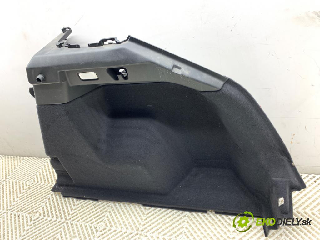 AUDI Q4 SUV 2023 150 kW 40 e-tron  čalúnenie kufra pravy 89A863880B