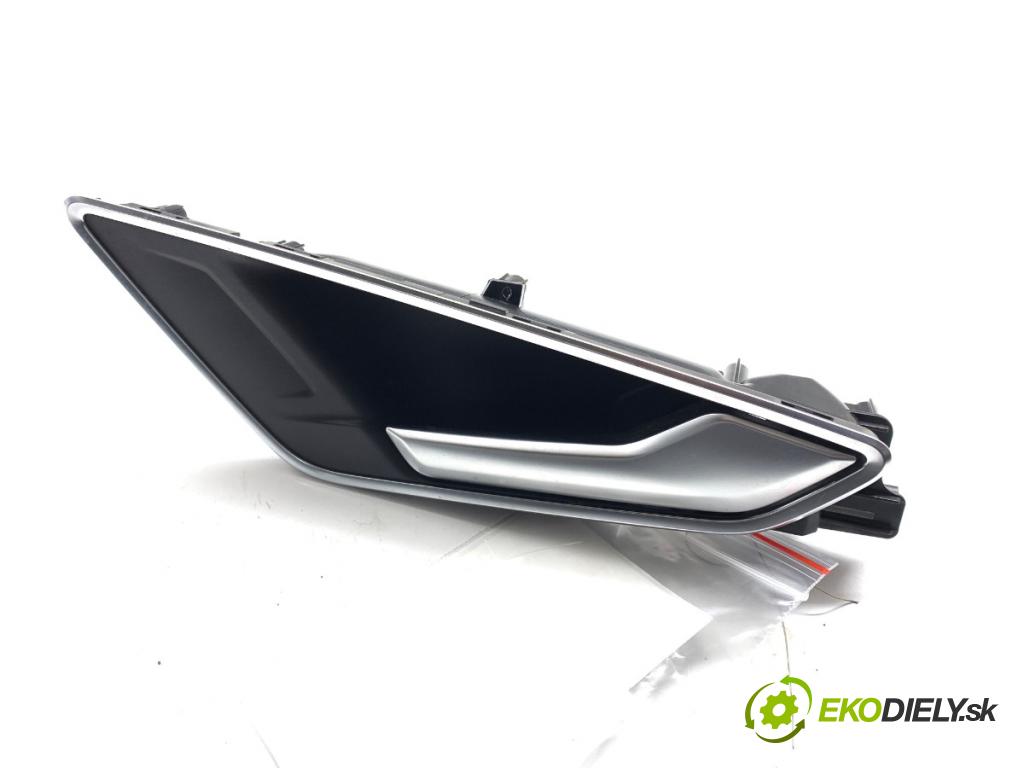 AUDI Q4 SUV 2023 150 kW 40 e-tron  Kľučka vnútorná pravy zad 81A837020E