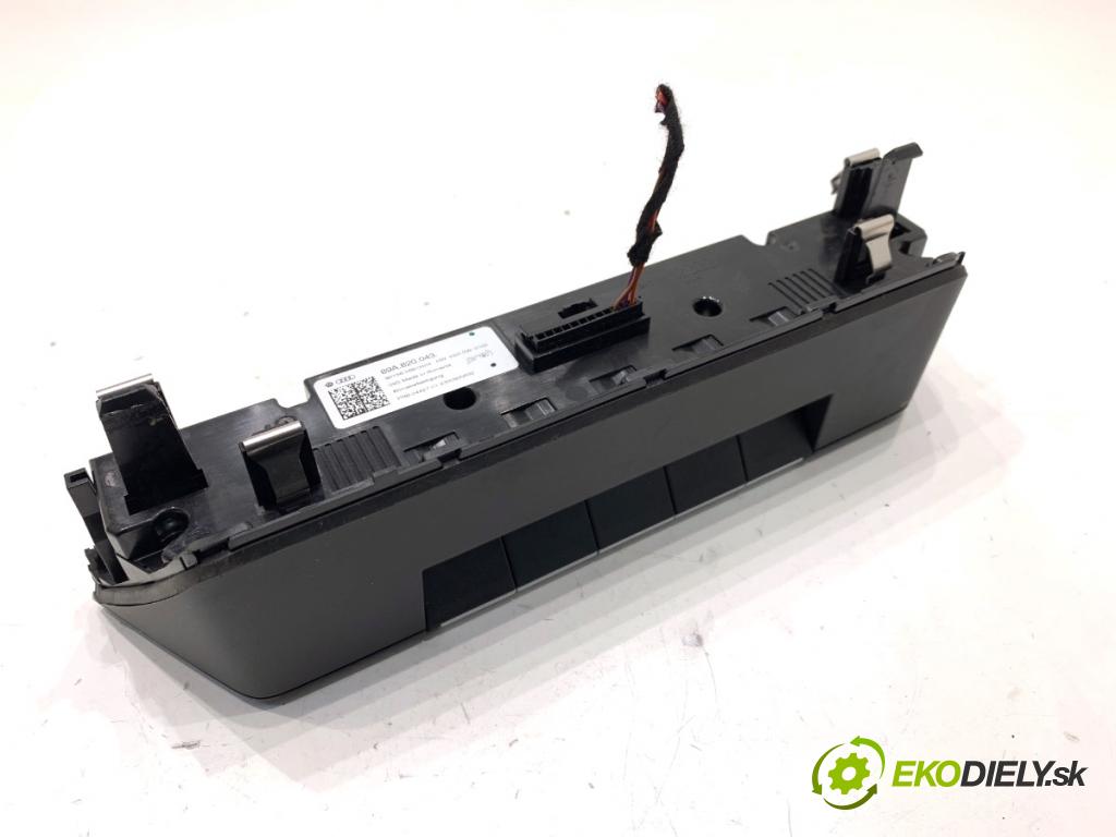 AUDI Q4 SUV 2023 150 kW 40 e-tron  Panel ovládania kúrenia 89A820043 (Prepínacie páčky pod volantom)