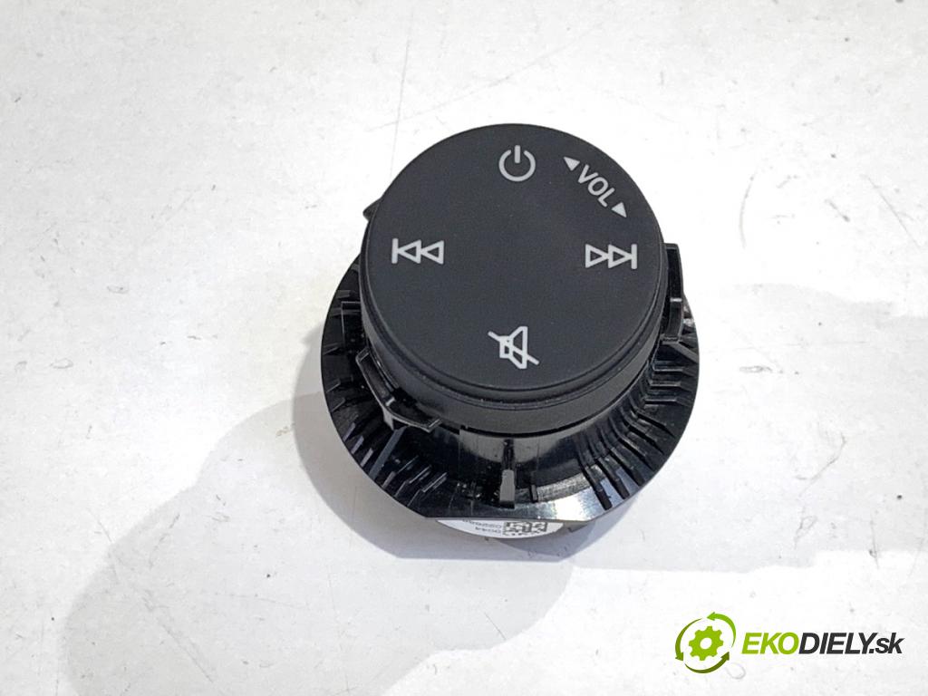 AUDI Q4 SUV 2023 150 kW 40 e-tron  Panel ovládaní radia 8Y0919616A (Páčky pod volantem)