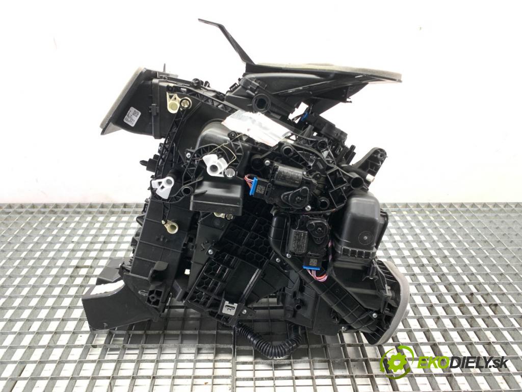 AUDI Q4 SUV 2023 150 kW 40 e-tron  Výhrevné teleso, radiátor kúrenia KOMBAJN 1EA820351BP