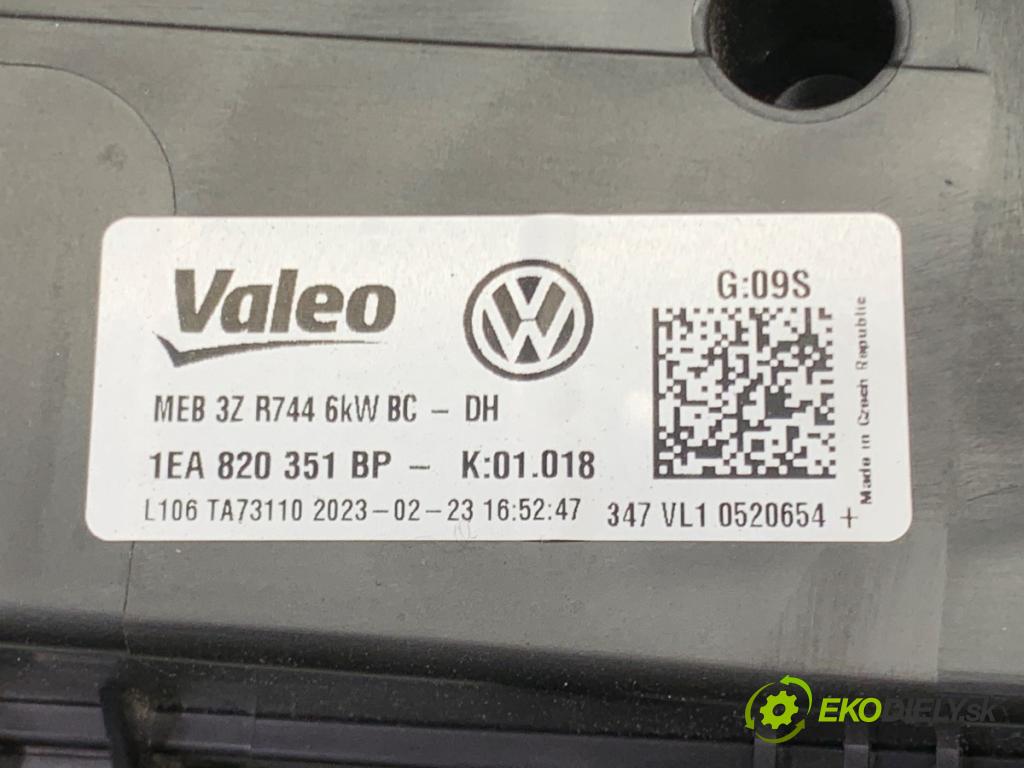 AUDI Q4 SUV 2023 150 kW 40 e-tron  Výhrevné teleso, radiátor kúrenia KOMBAJN 1EA820351BP