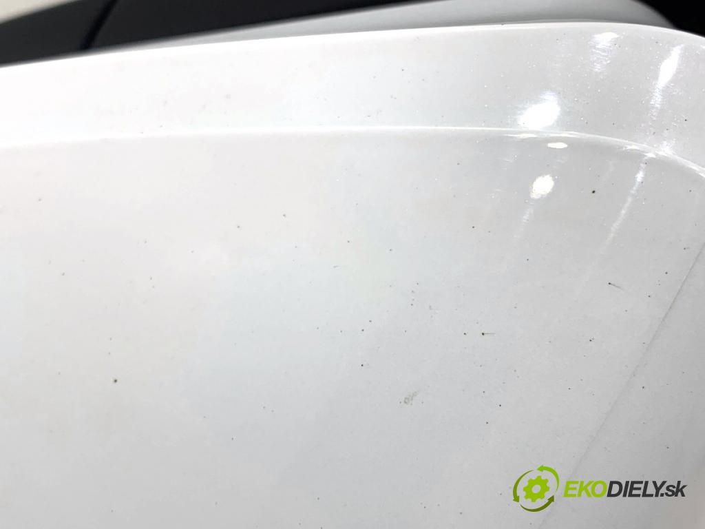 AUDI Q4 SUV 2023 150 kW 40 e-tron  zpětné zrcátko levý