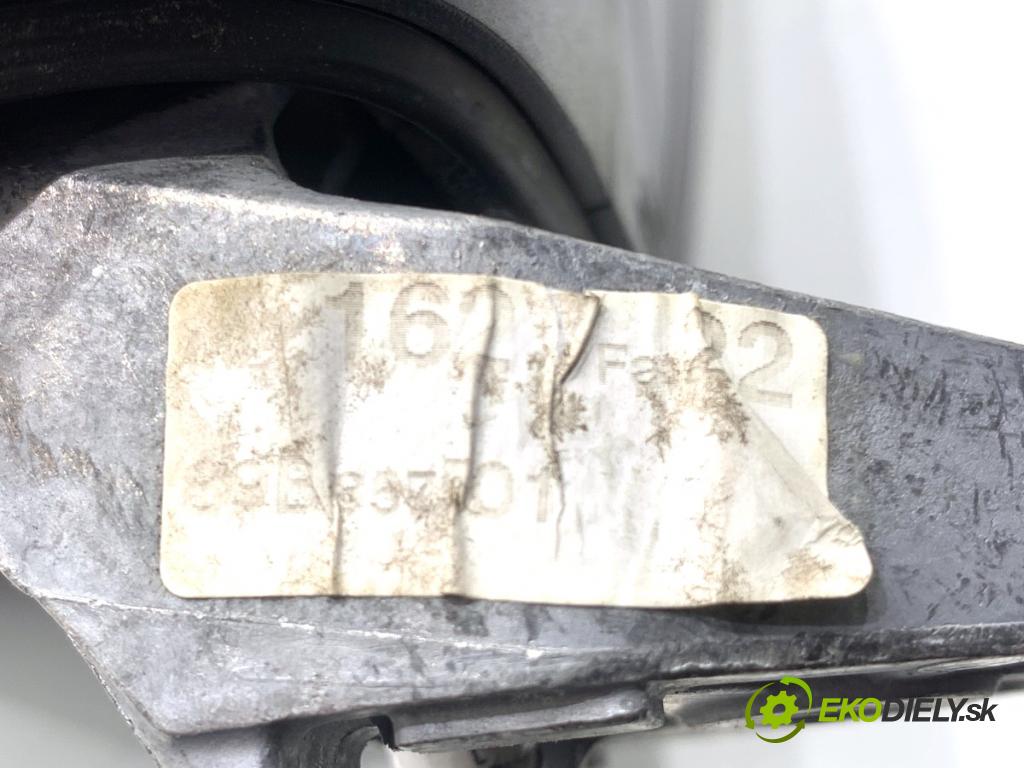 AUDI Q4 SUV 2023 150 kW 40 e-tron  zpětné zrcátko levý