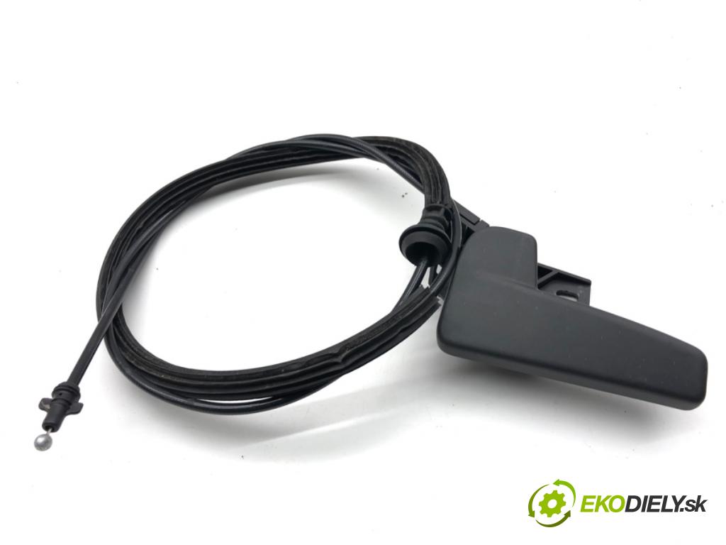 AUDI Q4 SUV 2023 150 kW 40 e-tron  Lanko kapoty 