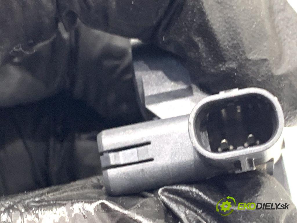 AUDI Q4 SUV 2023 150 kW 40 e-tron  Snímač nárazu 85E959651 (Snímač nárazu)