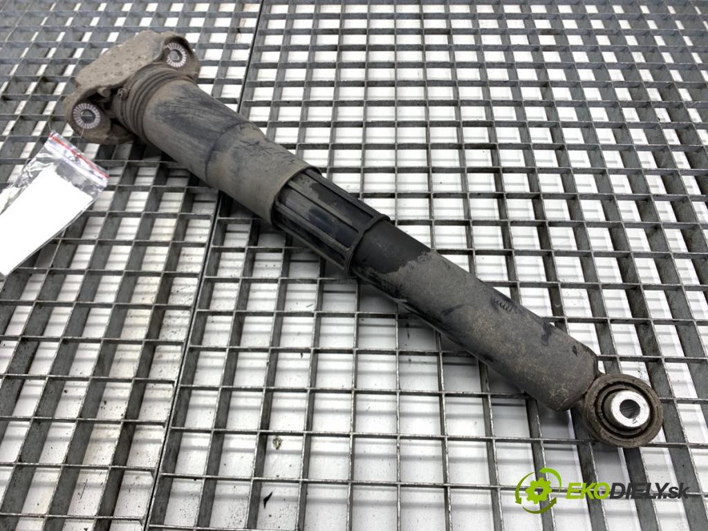 AUDI Q4 SUV 2023 150 kW 40 e-tron tlumič levý zadní část