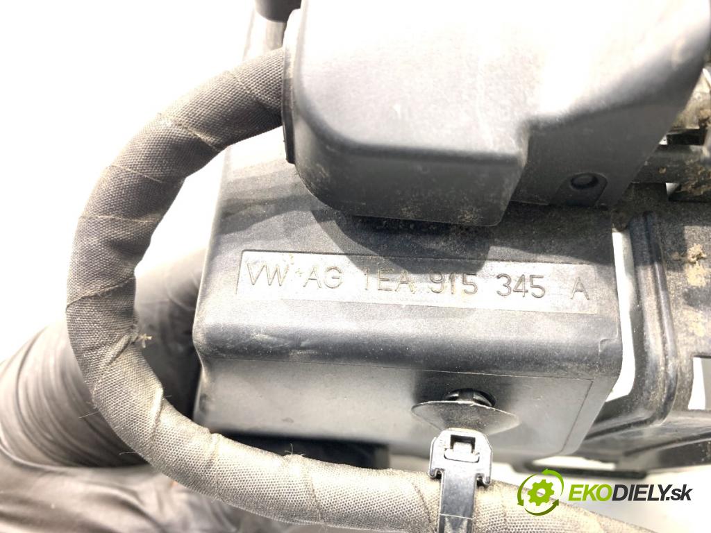 AUDI Q4 SUV 2023 150 kW 40 e-tron svorka plus 1EA937548A