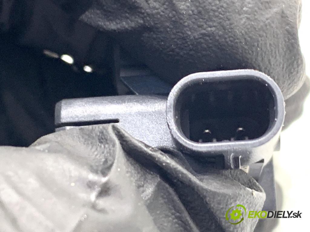 AUDI Q4 SUV 2023 150 kW 40 e-tron  Snímač nárazu 85E959651 (Snímač nárazu)