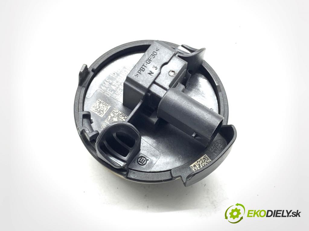 AUDI Q4 SUV 2023 150 kW 40 e-tron  snímač nárazu 85E959354 (Snímač nárazu)