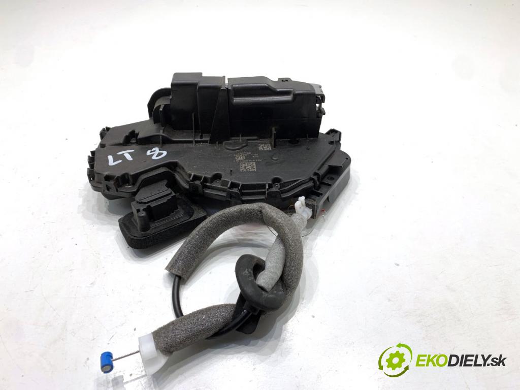 AUDI Q4 SUV 2023 150 kW 40 e-tron zámok Dvere ľavy zad 5TA839015T