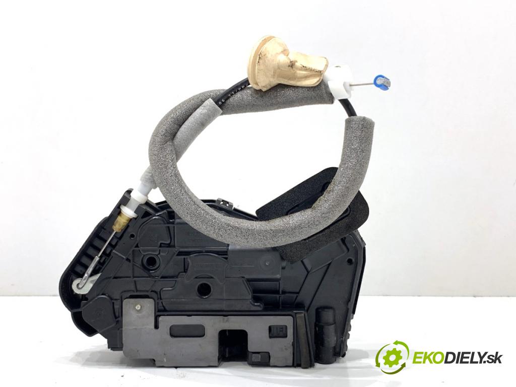 AUDI Q4 SUV 2023 150 kW 40 e-tron  zámok Dvere pravy predný 5TB837016D