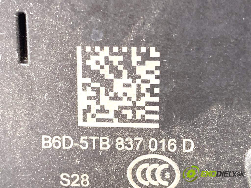 AUDI Q4 SUV 2023 150 kW 40 e-tron  zámok Dvere pravy predný 5TB837016D