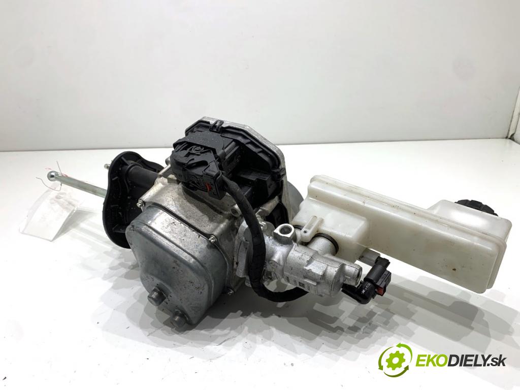 AUDI Q4 SUV 2023 150 kW 40 e-tron Posilovač bŕzd 1EB614105BC