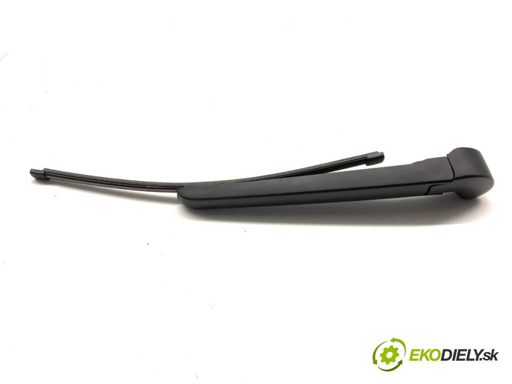 AUDI Q4 SUV 2023 150 kW 40 e-tron  Rameno stierače zad 4K9955205