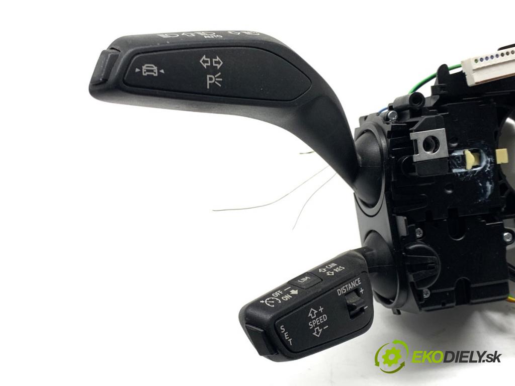AUDI Q4 SUV 2023 150 kW 40 e-tron  Prepínač kombinovaný 82A953521LT (Prepínacie páčky pod volantom)